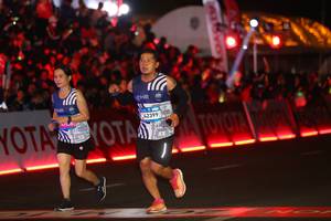 BIB: 42399
                            <button type="button" onclick="openModal(23195436)" class="btn btn-primary btn-sm float-right btn-popup" data-toggle="modal" data-target=".modal-high-quality">
                        <i class="fas fa-shopping-cart"></i> Add to Cart
                    </button>
                                            <button type="button" onclick="isThisMe(23195436, true)" class="btn btn-success btn-sm float-right btn-popup btn-isme hidden" data-toggle="tooltip" data-placement="bottom" title="นี่คือรูปของคุณใช่ไหม คลิกที่นี่เพื่อเอาเข้าอัลบั้ม">
                        <i class="fas fa-plus"></i> Add to album
                    </button>
                    <button type="button" onclick="isThisMe(23195436, false)" class="btn btn-warning btn-sm float-right btn-popup btn-isnotme hidden">
                        <i class="fas fa-ban"></i> Remove from album
                    </button>